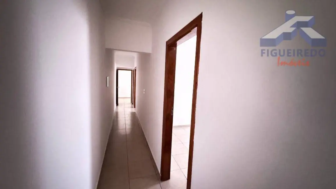 Casa com 3 quartos para alugar, 150m2 em Residencial Alvorada, Tatui - SP - imagem 8 Foto 8 de Casa com 3 quartos para alugar, 150m2 em Residencial Alvorada, Tatui - SP