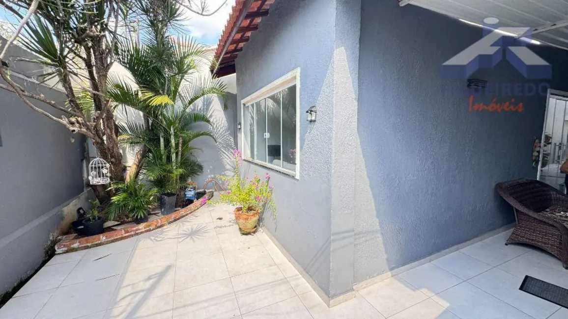 Foto 3 de Casa com 3 quartos à venda, 210m2 em Cecap, Tatui - SP