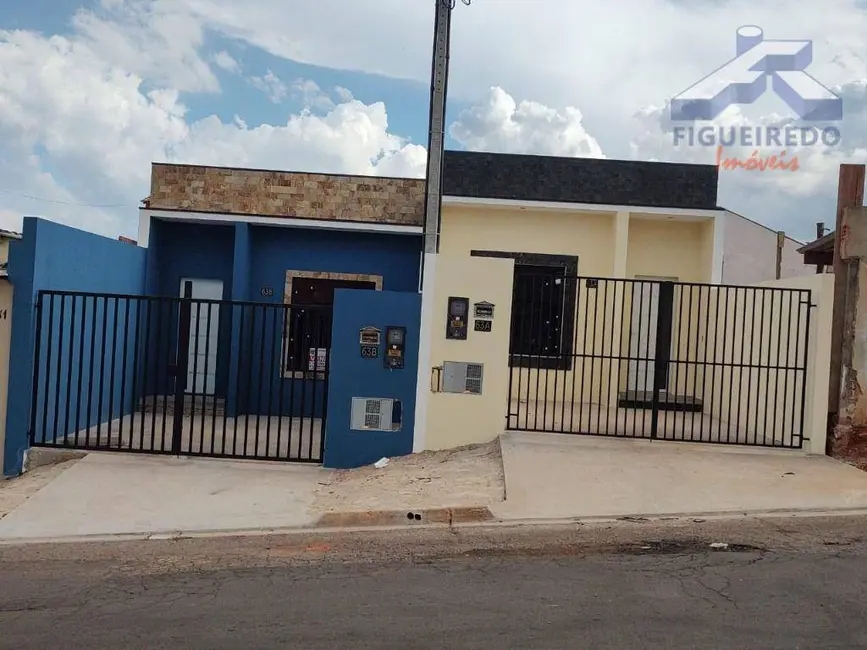 Foto 1 de Casa com 2 quartos à venda, 125m2 em Jardim Rosa Garcia, Tatui - SP
