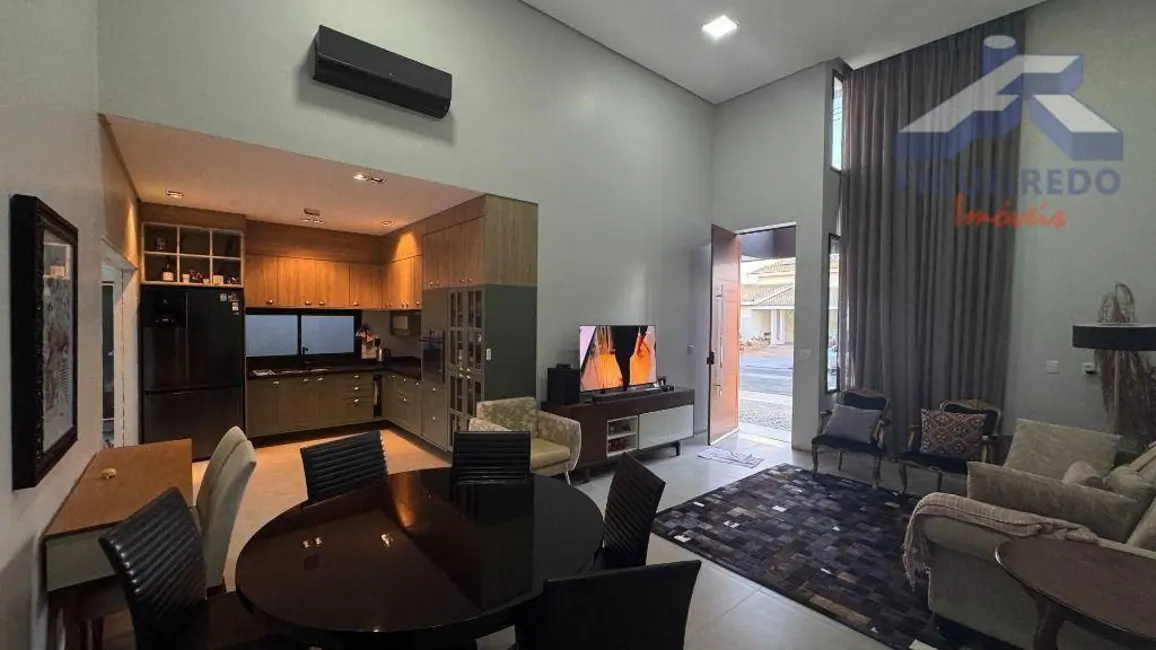 Casa de Condomínio com 3 quartos à venda, 250m2 em Aparecidinha, Sorocaba - SP - imagem 8 Foto 8 de Casa de Condomínio com 3 quartos à venda, 250m2 em Aparecidinha, Sorocaba - SP