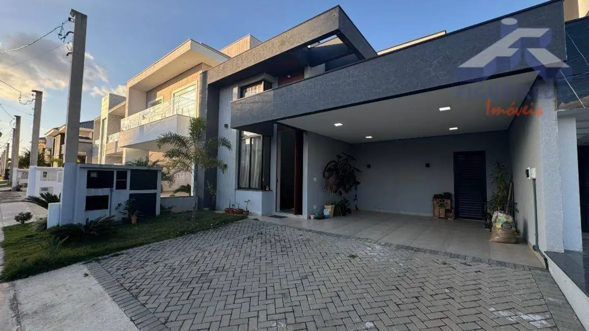 Casa de Condomínio com 3 quartos à venda, 250m2 em Aparecidinha, Sorocaba - SP - imagem 7 Foto 7 de Casa de Condomínio com 3 quartos à venda, 250m2 em Aparecidinha, Sorocaba - SP