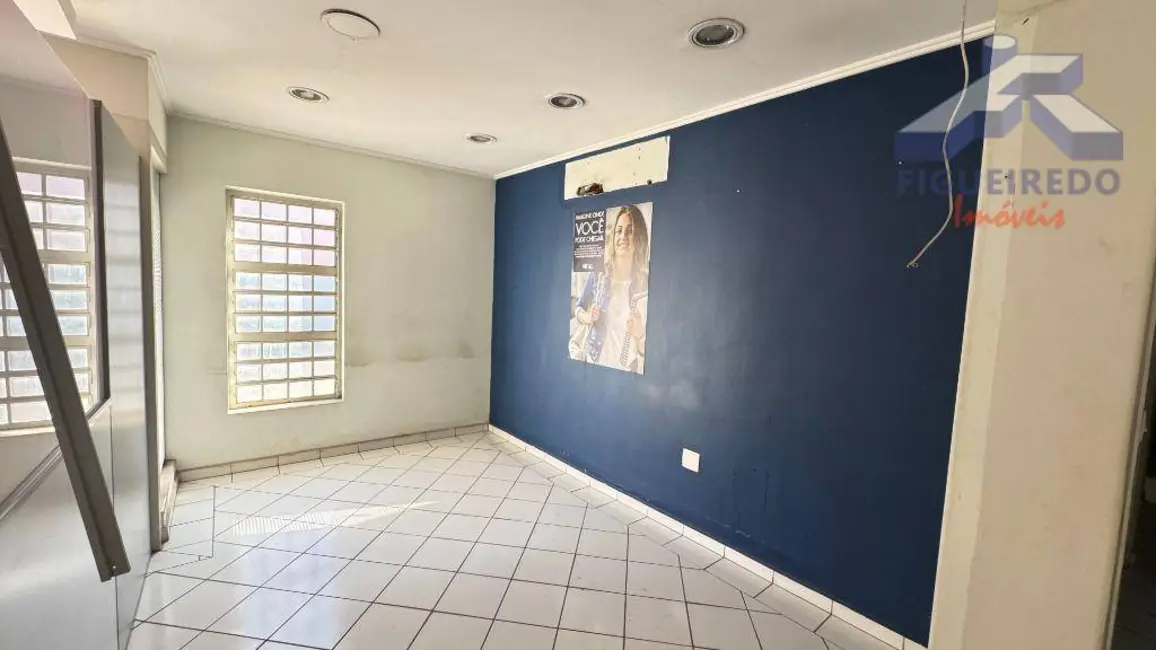 Loja para alugar, 288m2 em Centro, Tatui - SP - imagem 9 Foto 9 de Loja para alugar, 288m2 em Centro, Tatui - SP