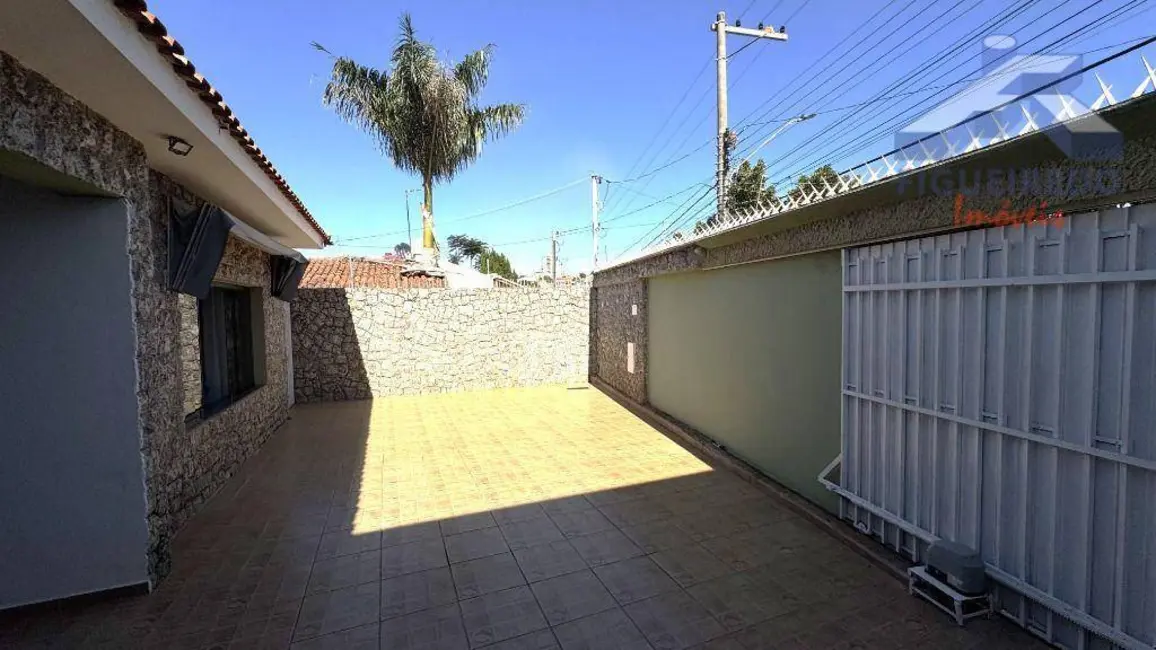 Foto 2 de Casa com 3 quartos à venda e para alugar, 336m2 em Nova Tatuí, Tatui - SP