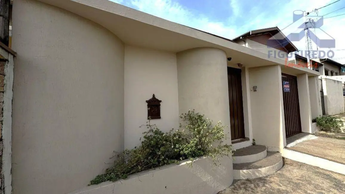 Foto 2 de Casa com 3 quartos para alugar em Jardim São Paulo, Tatui - SP