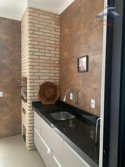 Foto 17 de Casa para alugar, 175m2 em Tatui - SP