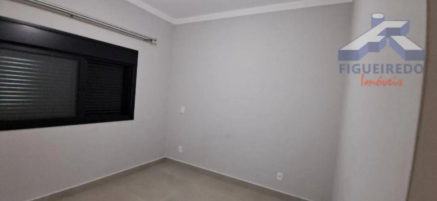 Foto 21 de Casa para alugar, 175m2 em Tatui - SP