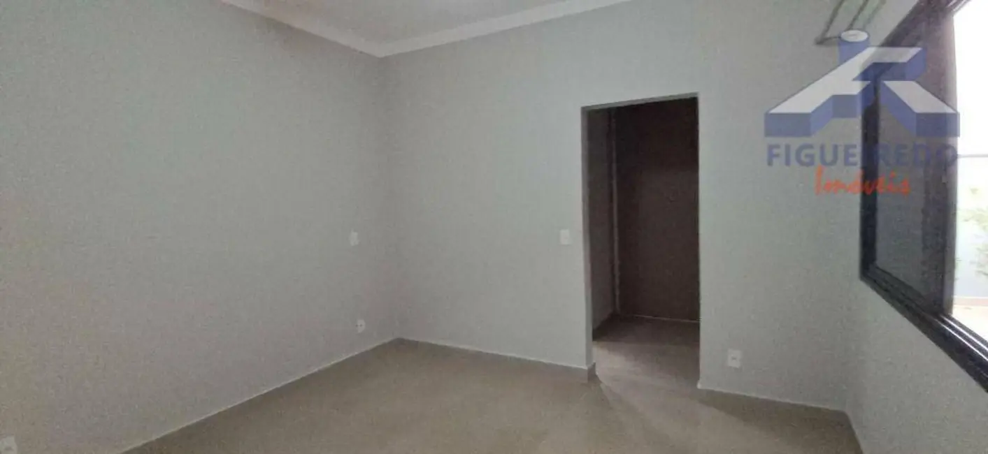 Foto 30 de Casa para alugar, 175m2 em Tatui - SP