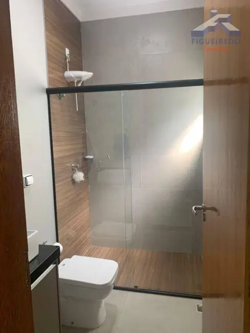 Foto 15 de Casa para alugar, 175m2 em Tatui - SP