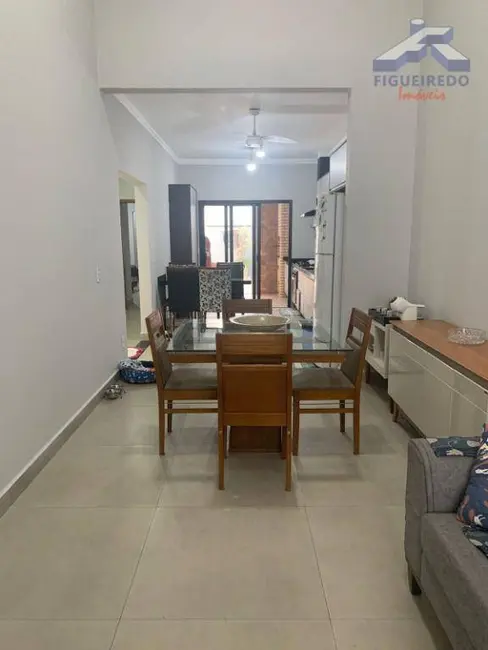 Foto 1 de Casa para alugar, 175m2 em Tatui - SP