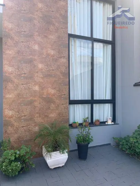 Foto 4 de Casa para alugar, 175m2 em Tatui - SP