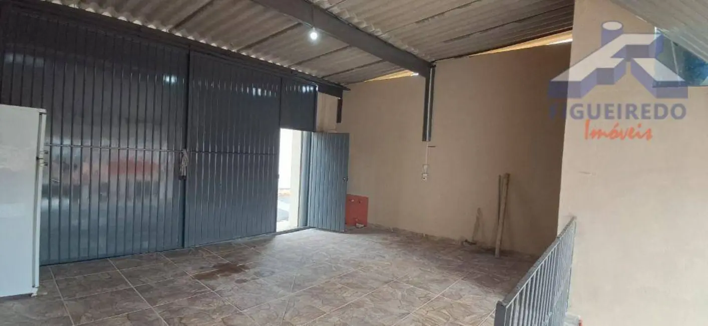 Casa com 1 quarto para alugar, 150m2 em Centro, Tatui - SP - imagem 4 Foto 4 de Casa com 1 quarto para alugar, 150m2 em Centro, Tatui - SP