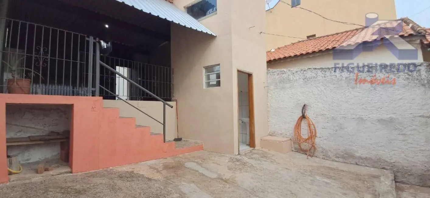 Casa com 1 quarto para alugar, 150m2 em Centro, Tatui - SP - imagem 9 Foto 9 de Casa com 1 quarto para alugar, 150m2 em Centro, Tatui - SP