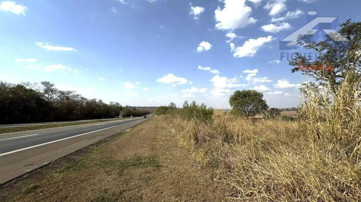 Foto 3 de Sítio / Rancho com 2 quartos à venda, 36300m2 em Jardim Wanderley, Tatui - SP