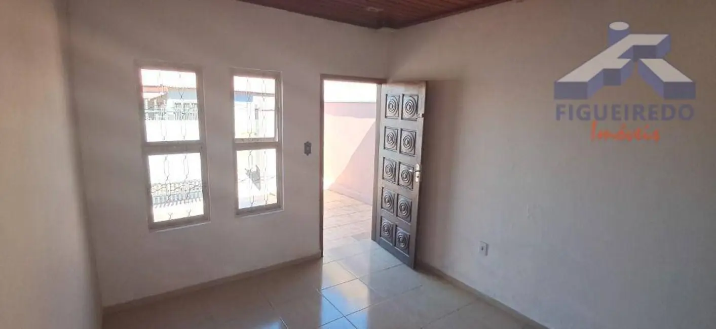 Foto 8 de Casa com 4 quartos à venda em Parque Santa Maria, Tatui - SP