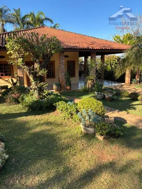 Foto 2 de Casa de Condomínio com 3 quartos à venda, 1000m2 em Aracoiaba Da Serra - SP