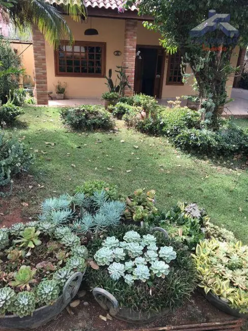 Foto 3 de Casa de Condomínio com 3 quartos à venda, 1000m2 em Aracoiaba Da Serra - SP