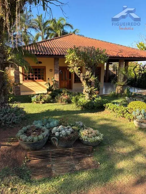 Foto 1 de Casa de Condomínio com 3 quartos à venda, 1000m2 em Aracoiaba Da Serra - SP