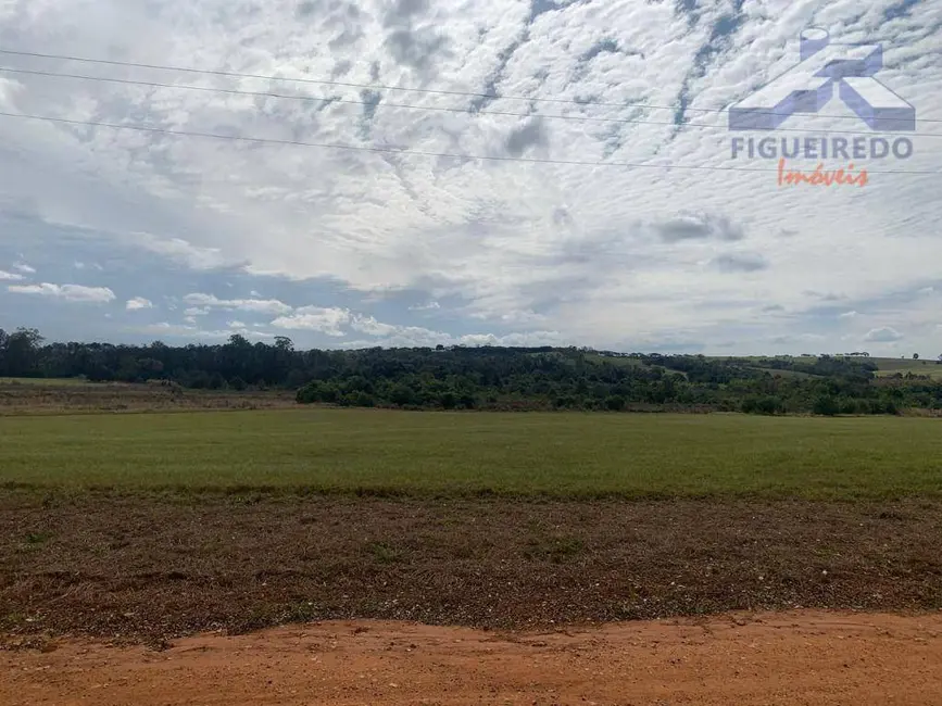 Foto 2 de Sítio / Rancho à venda, 256520m2 em Quadra - SP
