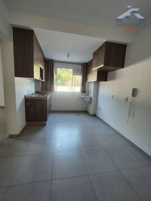 Foto 2 de Apartamento com 2 quartos para alugar em Jardim Vale da Lua, Tatui - SP