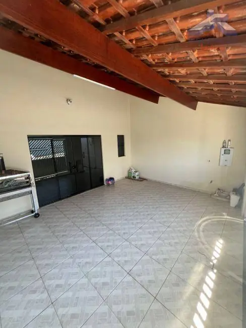 Foto 2 de Casa com 2 quartos à venda, 144m2 em Residencial Guedes, Tatui - SP