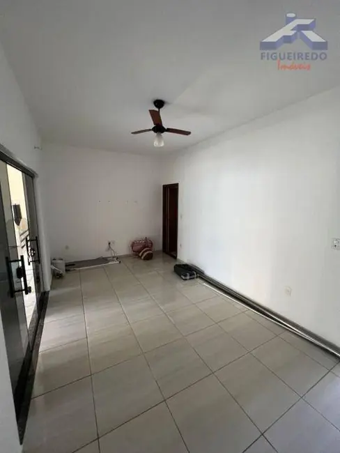 Foto 6 de Casa com 2 quartos à venda, 144m2 em Residencial Guedes, Tatui - SP