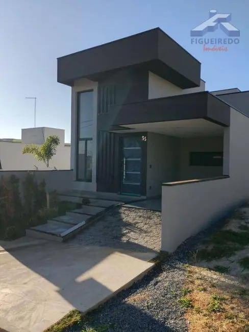 Foto 1 de Casa de Condomínio com 3 quartos à venda, 175m2 em Tatui - SP