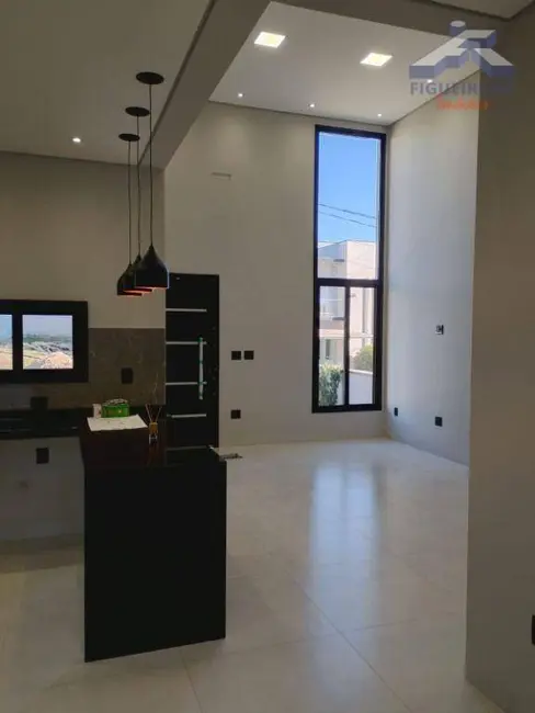 Foto 8 de Casa de Condomínio com 3 quartos à venda, 175m2 em Tatui - SP