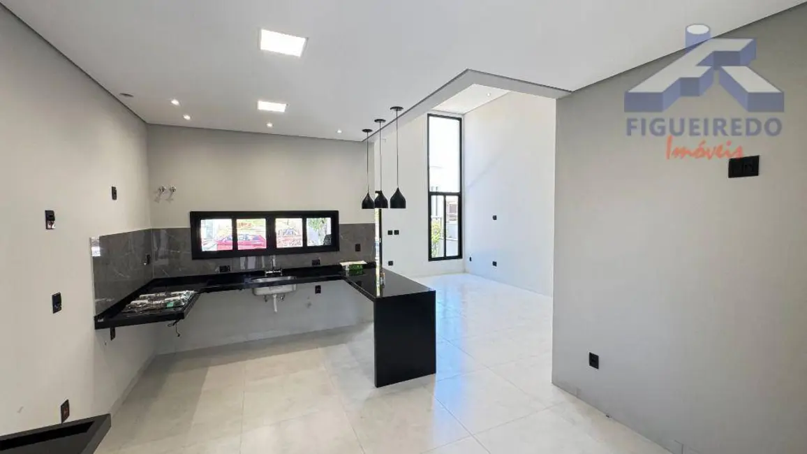 Foto 7 de Casa de Condomínio com 3 quartos à venda, 175m2 em Tatui - SP