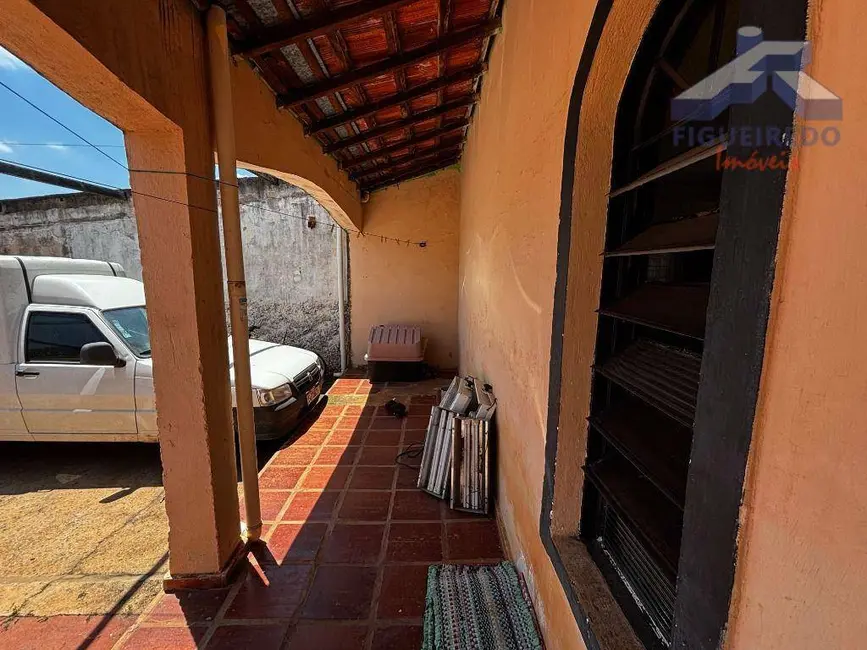 Foto 6 de Casa com 1 quarto à venda, 360m2 em Jardim XI de Agosto, Tatui - SP