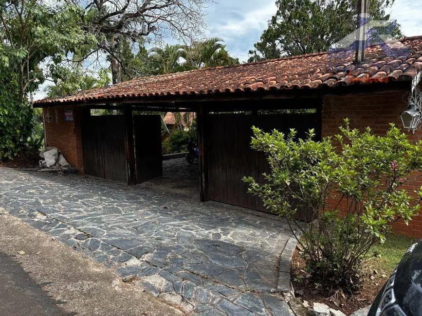 Foto 2 de Chácara com 6 quartos à venda, 3000m2 em Aracoiaba Da Serra - SP