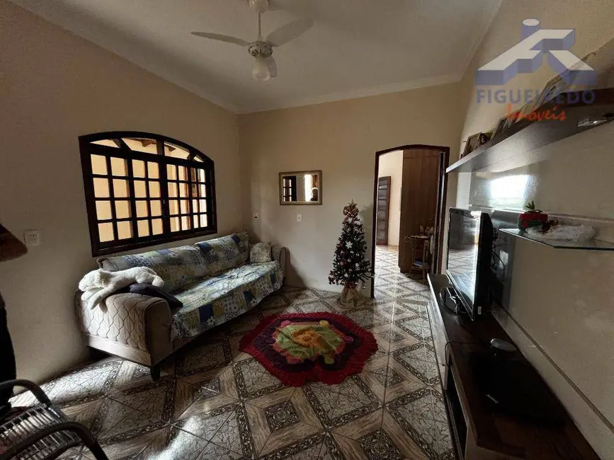 Foto 3 de Sobrado com 2 quartos à venda, 125m2 em Jardim Rosa Garcia, Tatui - SP