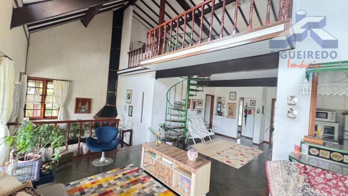 Foto 8 de Sobrado com 3 quartos à venda, 1000m2 em Parque Residencial Colina das Estrelas, Tatui - SP