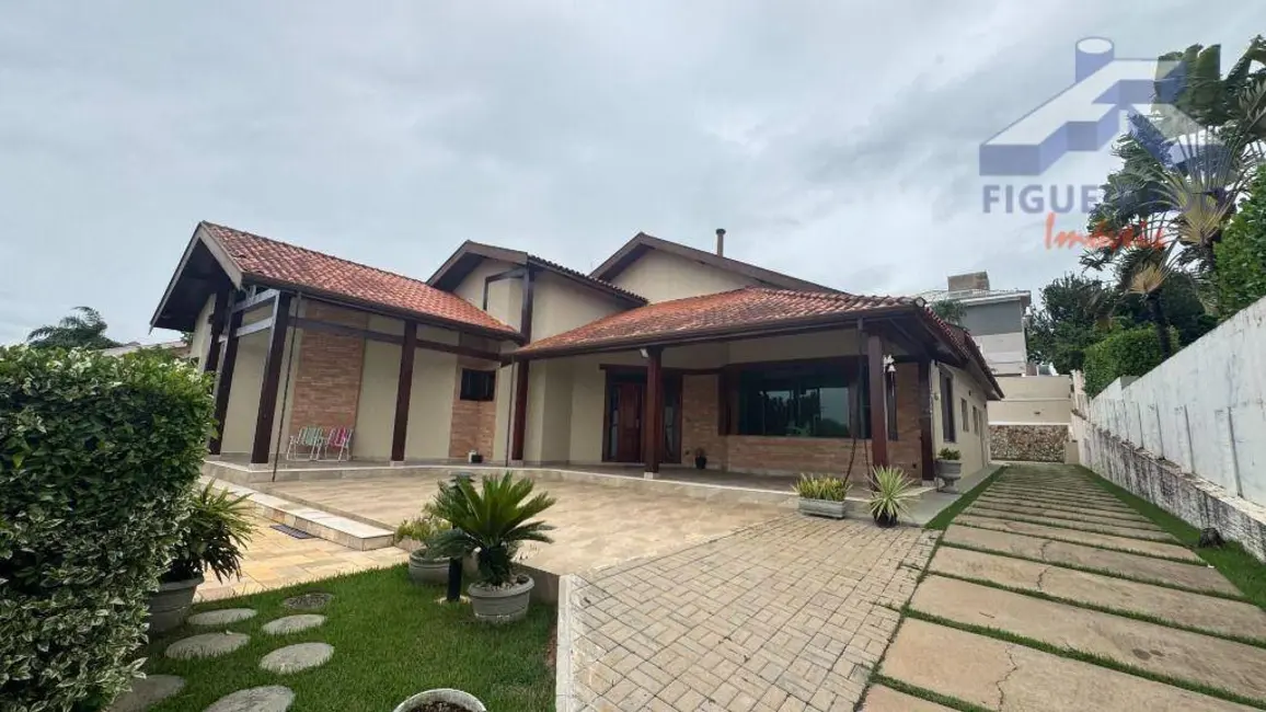 Foto 3 de Casa de Condomínio com 5 quartos à venda, 1000m2 em Parque Residencial Colina das Estrelas, Tatui - SP