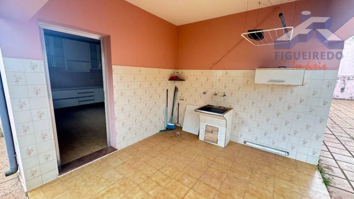 Foto 6 de Casa de Condomínio com 3 quartos à venda, 1200m2 em Parque Residencial Colina das Estrelas, Tatui - SP