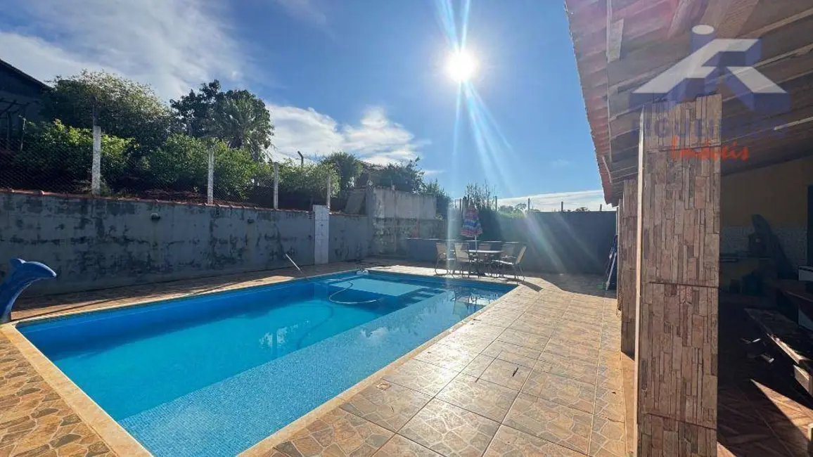 Chácara com 2 quartos à venda, 1800m2 em Quadra - SP - imagem 1 Foto 1 de Chácara com 2 quartos à venda, 1800m2 em Quadra - SP