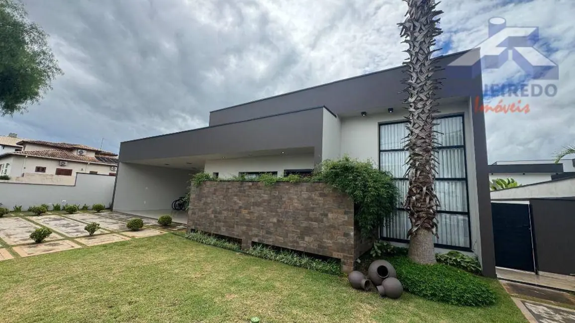 Foto 1 de Casa de Condomínio com 3 quartos à venda, 600m2 em Parque Residencial São Marcos, Tatui - SP