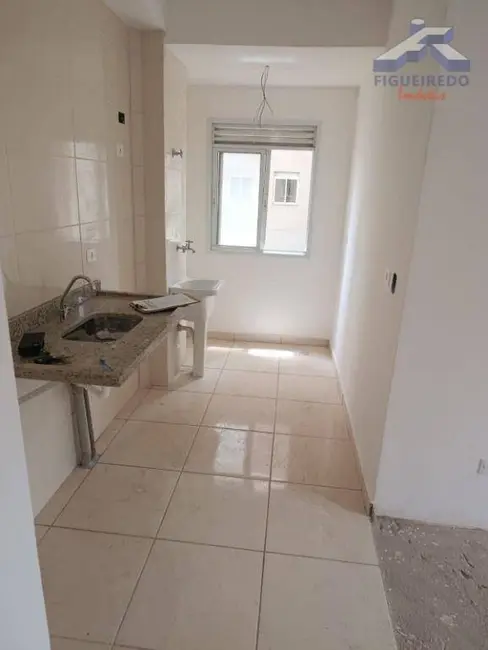 Foto 6 de Apartamento com 2 quartos à venda, 44m2 em Centro, Tatui - SP