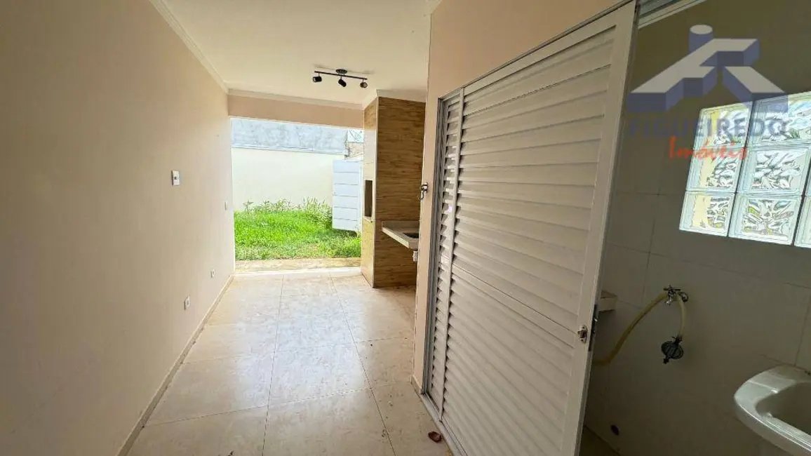 Foto 8 de Casa de Condomínio com 2 quartos à venda em Capela Do Alto - SP