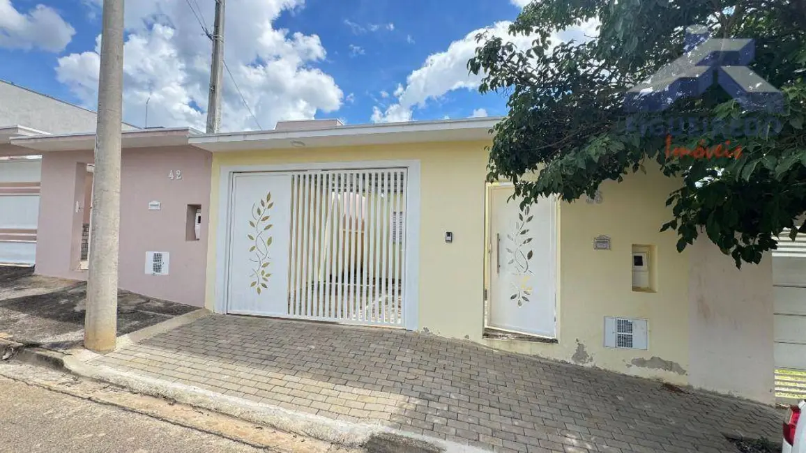 Foto 1 de Casa de Condomínio com 2 quartos à venda em Capela Do Alto - SP