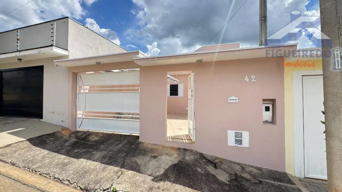 Foto 1 de Casa de Condomínio com 2 quartos à venda em Capela Do Alto - SP