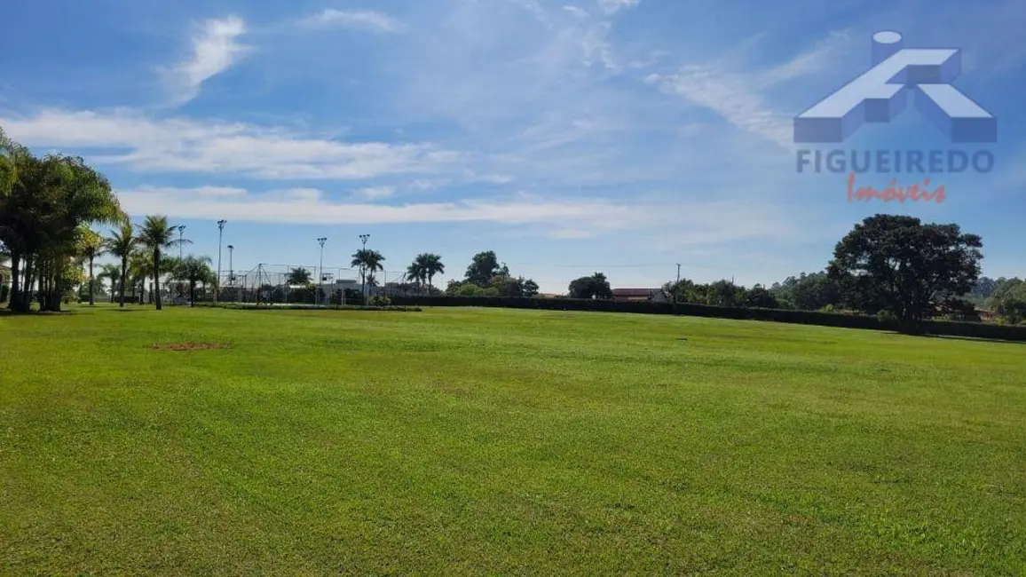 Foto 4 de Terreno / Lote à venda, 450m2 em Pardinho - SP