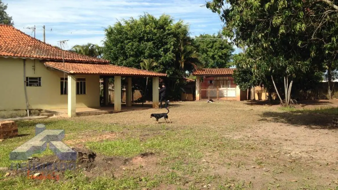 Foto 1 de Chácara à venda, 1000m2 em Parque Industrial, Tatui - SP