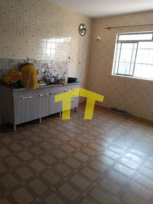 Foto 8 de Casa com 3 quartos para alugar, 207m2 em Jardim Três Marias, São Paulo - SP