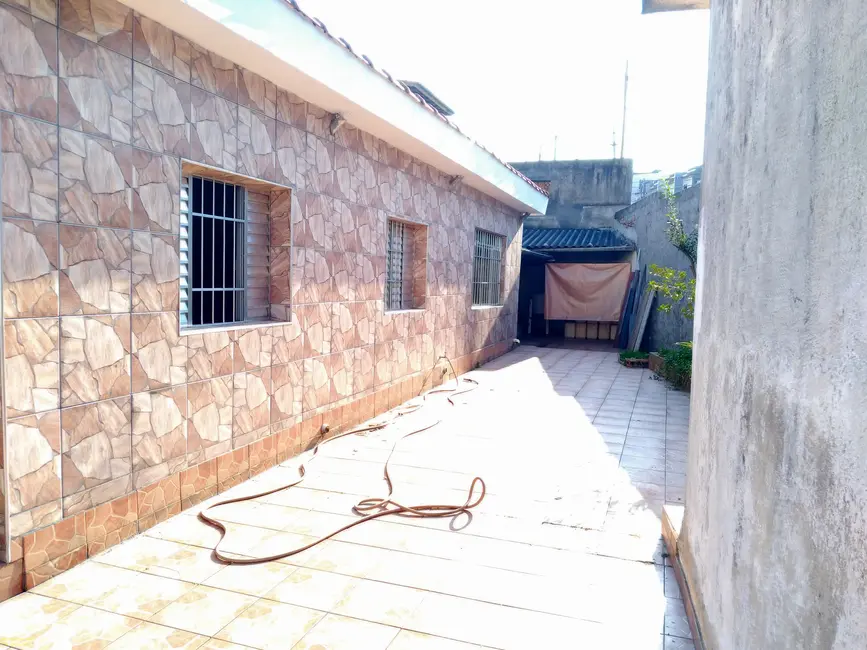 Casa com 3 quartos para alugar, 207m2 em Jardim Três Marias, São Paulo - SP - imagem 4 Foto 4 de Casa com 3 quartos para alugar, 207m2 em Jardim Três Marias, São Paulo - SP