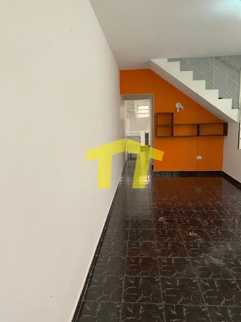 Foto 1 de Sobrado com 3 quartos para alugar, 120m2 em Jardim Lisboa, São Paulo - SP