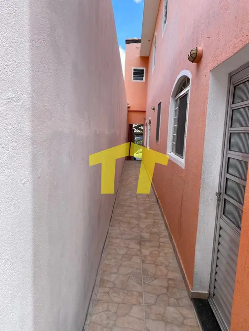 Foto 4 de Sobrado com 3 quartos para alugar, 120m2 em Jardim Lisboa, São Paulo - SP