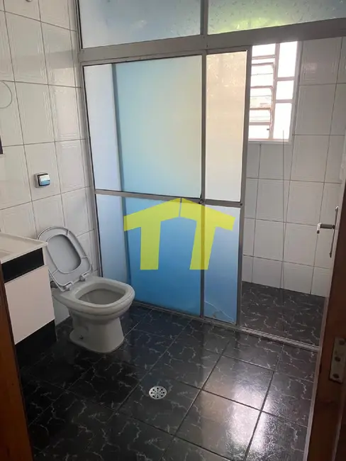 Foto 9 de Sobrado com 3 quartos para alugar, 120m2 em Jardim Lisboa, São Paulo - SP