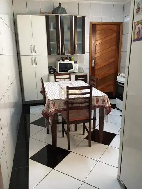 Sobrado com 3 quartos à venda, 120m2 em Vila São Francisco (Zona Leste), São Paulo - SP - imagem 3 Foto 3 de Sobrado com 3 quartos à venda, 120m2 em Vila São Francisco (Zona Leste), São Paulo - SP