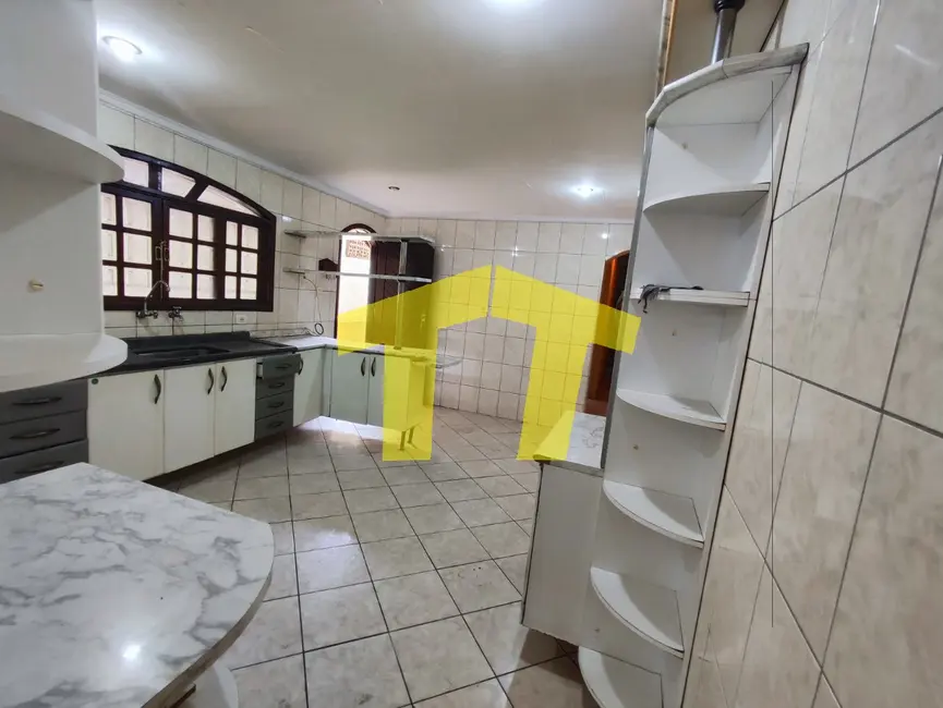 Foto 1 de Sobrado com 5 quartos à venda, 250m2 em Vila São Francisco (Zona Leste), São Paulo - SP