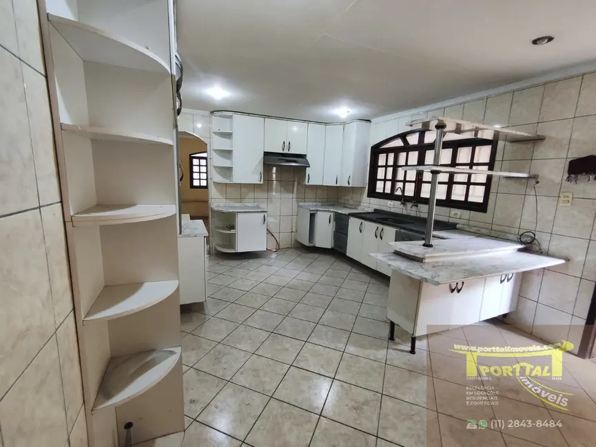 Foto 3 de Sobrado com 5 quartos à venda, 250m2 em Vila São Francisco (Zona Leste), São Paulo - SP